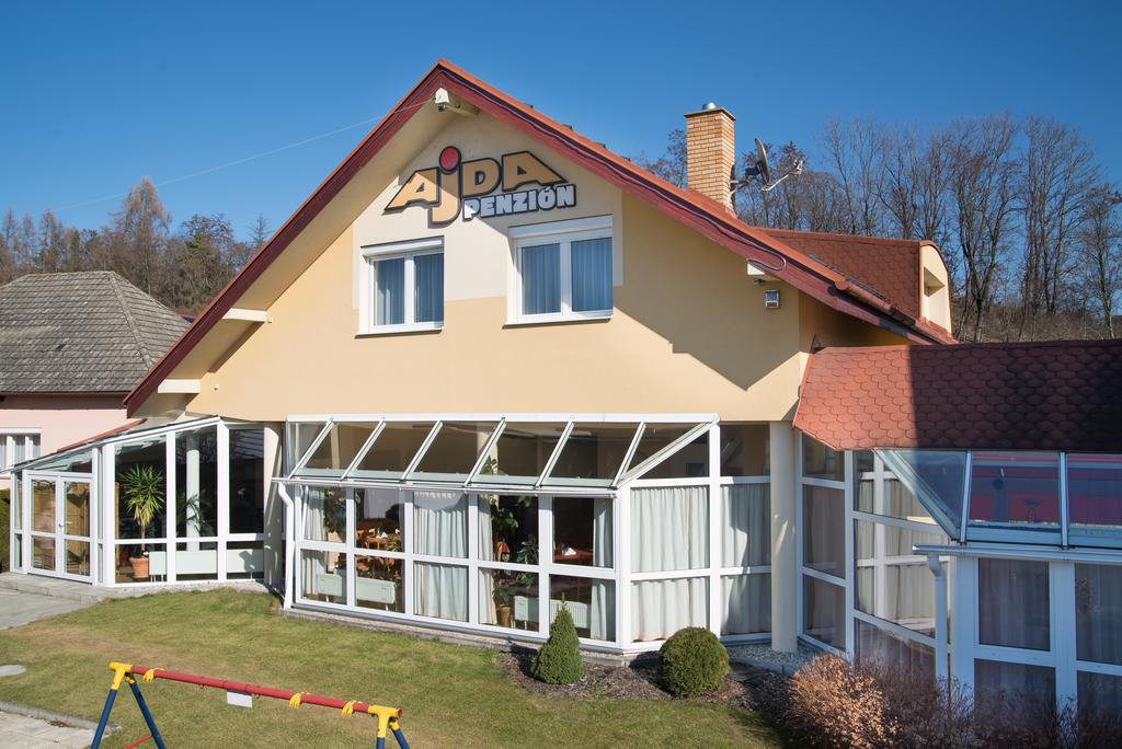 Penzion Ajda Liptovsky Mikulas Exterior photo